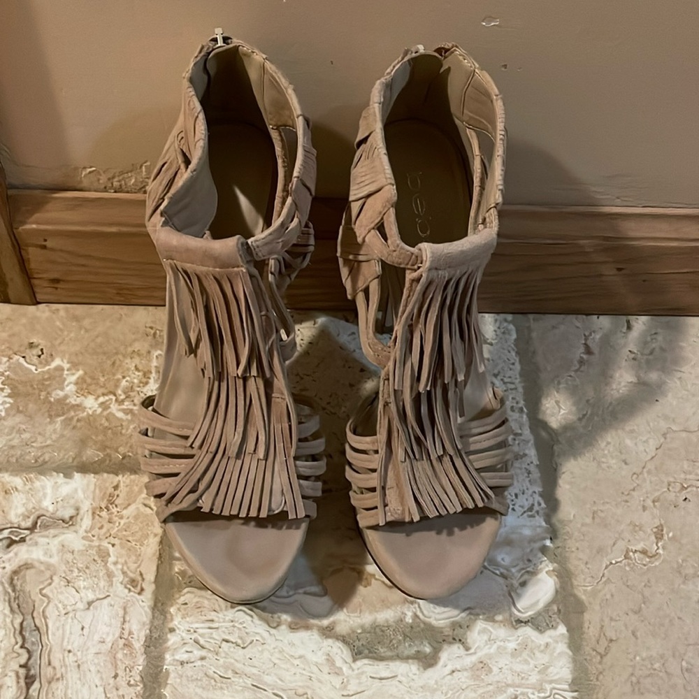 Bebe tassel style tan heels size 8